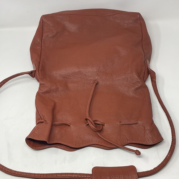 Vintage Claudio Leather Drawstring Flap Crossbody🖤 - Picture 8 of 15